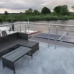 Hausboot Lucky