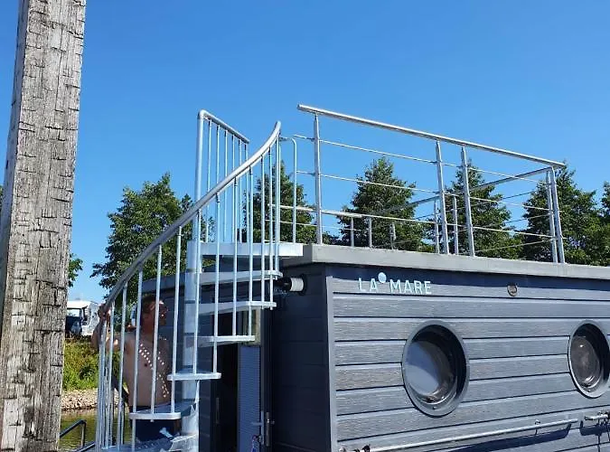 Hausboot Lucky Apartamento *